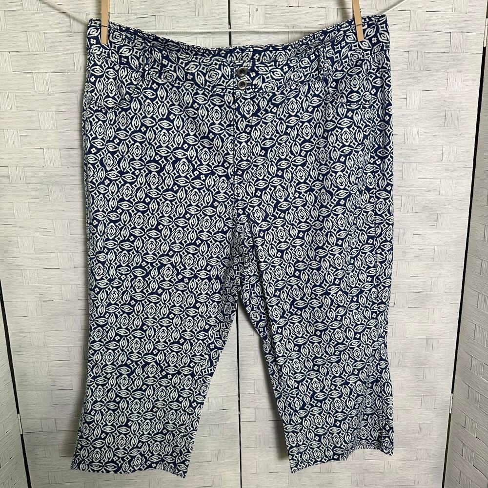 Lane‎ Bryant women's capris zip fly blue white print coastal grandma plus size